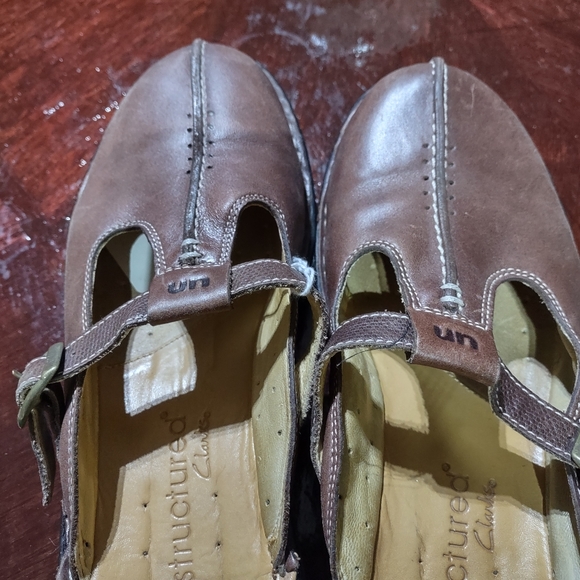(SH137) Un Structured by Clarke, M, Clogs, flats, size 8M. - Picture 7 of 8